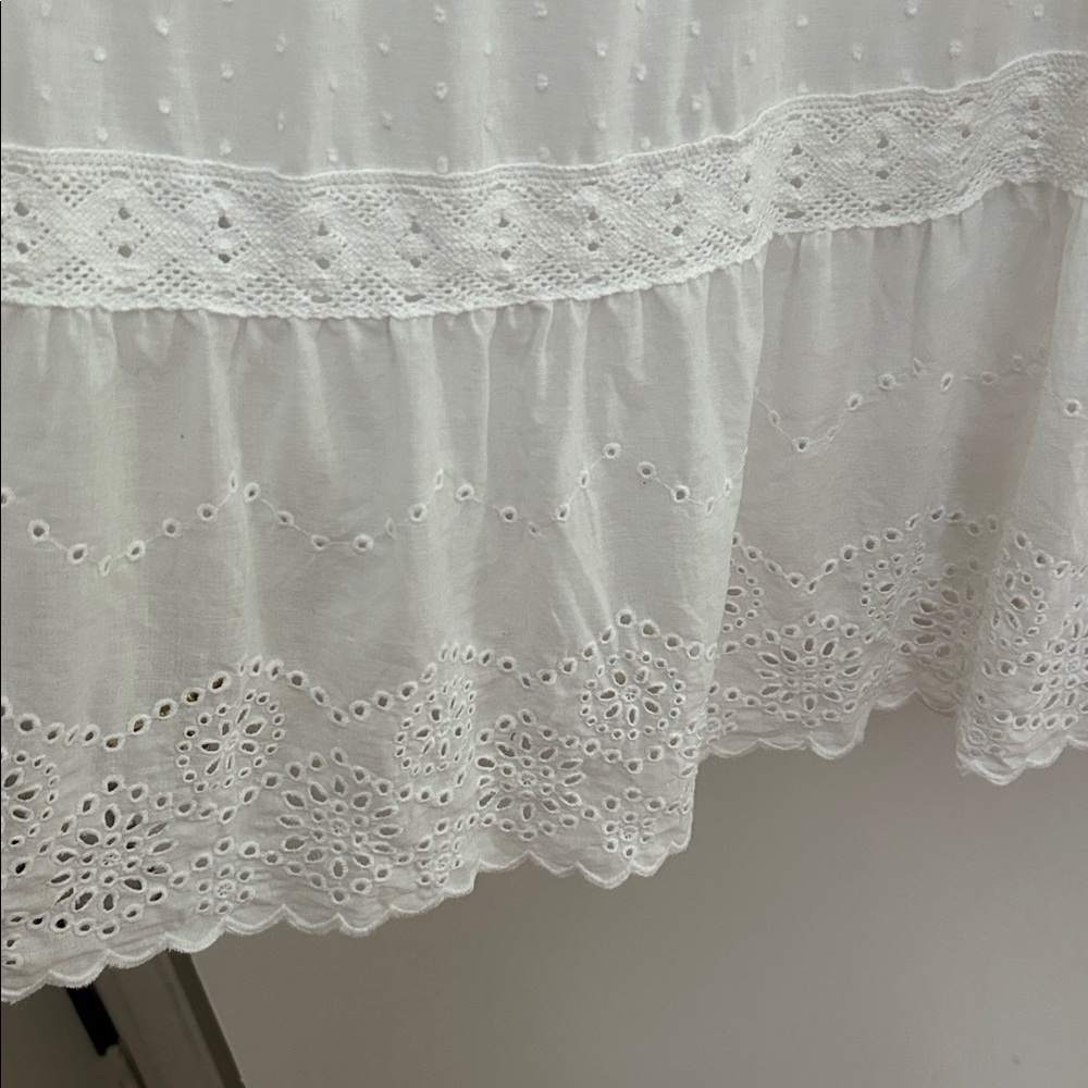 Beautiful White Tiered Skirt - Picture 3 of 4